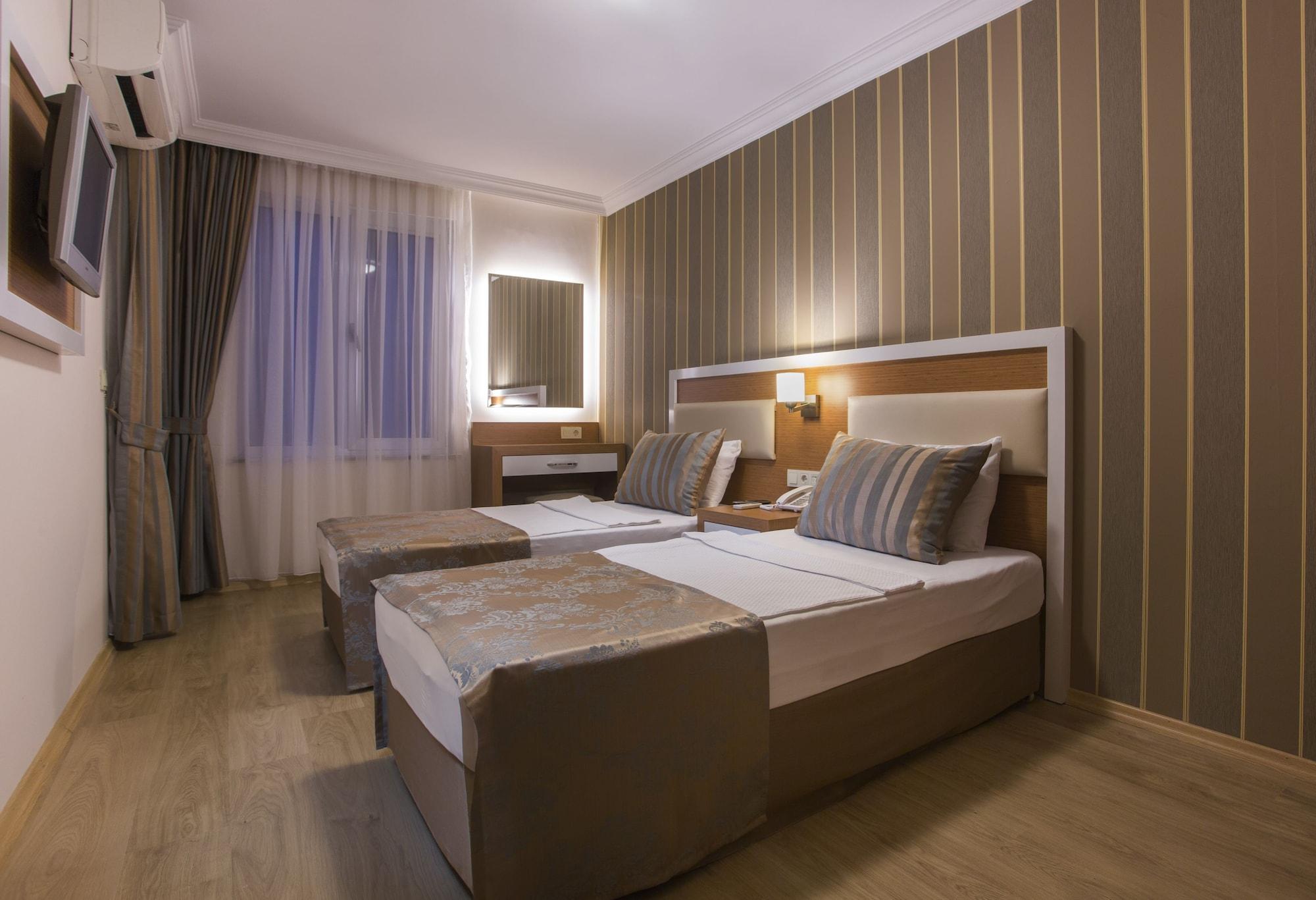 Lonicera City Hotel อลันยา ภายนอก รูปภาพ