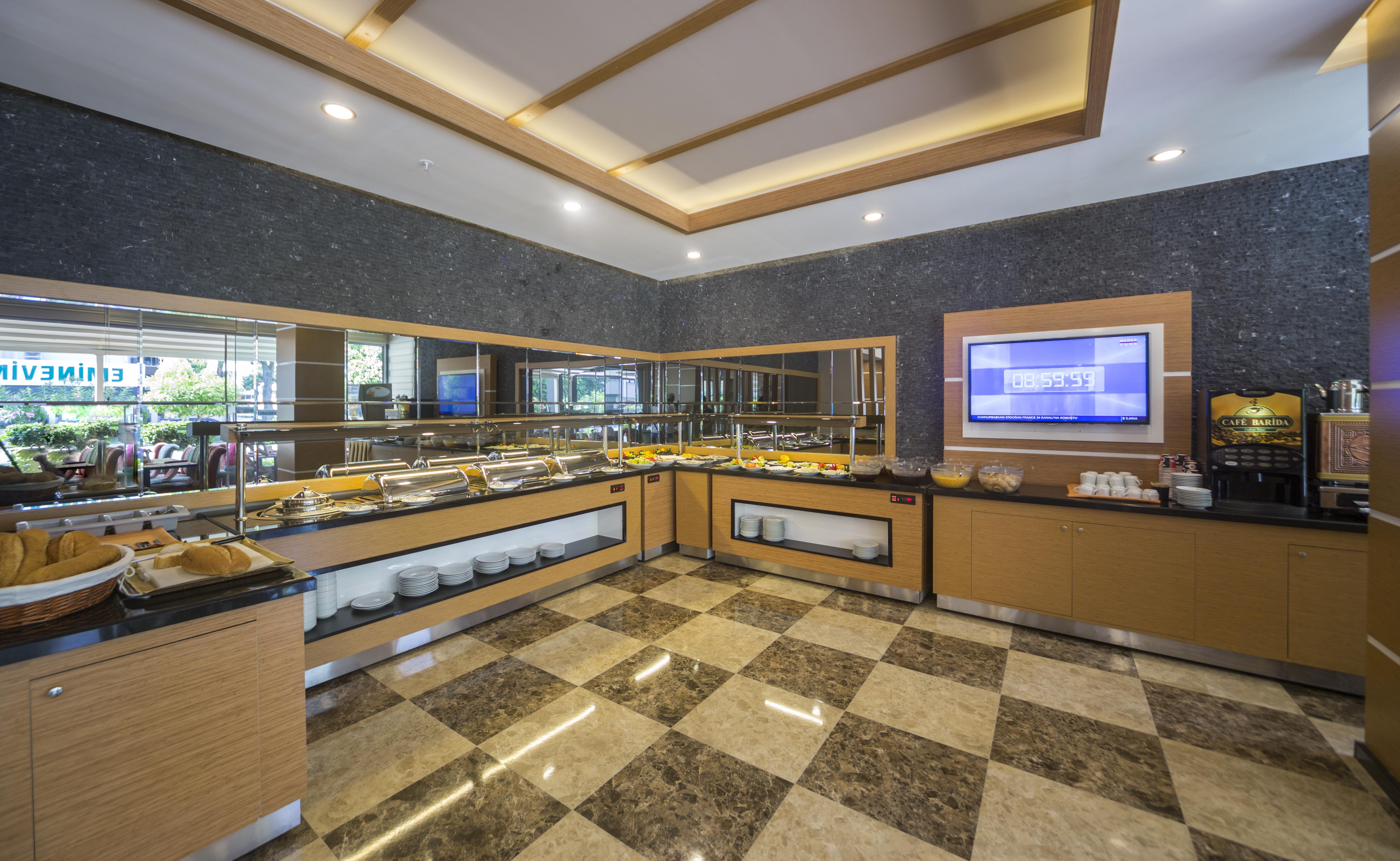 Lonicera City Hotel อลันยา ภายนอก รูปภาพ