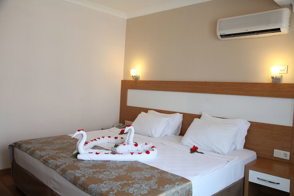 Lonicera City Hotel อลันยา ภายนอก รูปภาพ